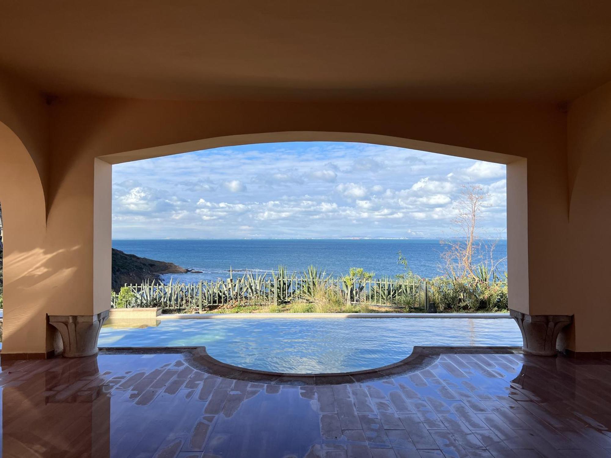Royal Tulip Korbous Bay Thalasso & Springs (Adults Only) Qorbu Exterior photo View from the lobby
