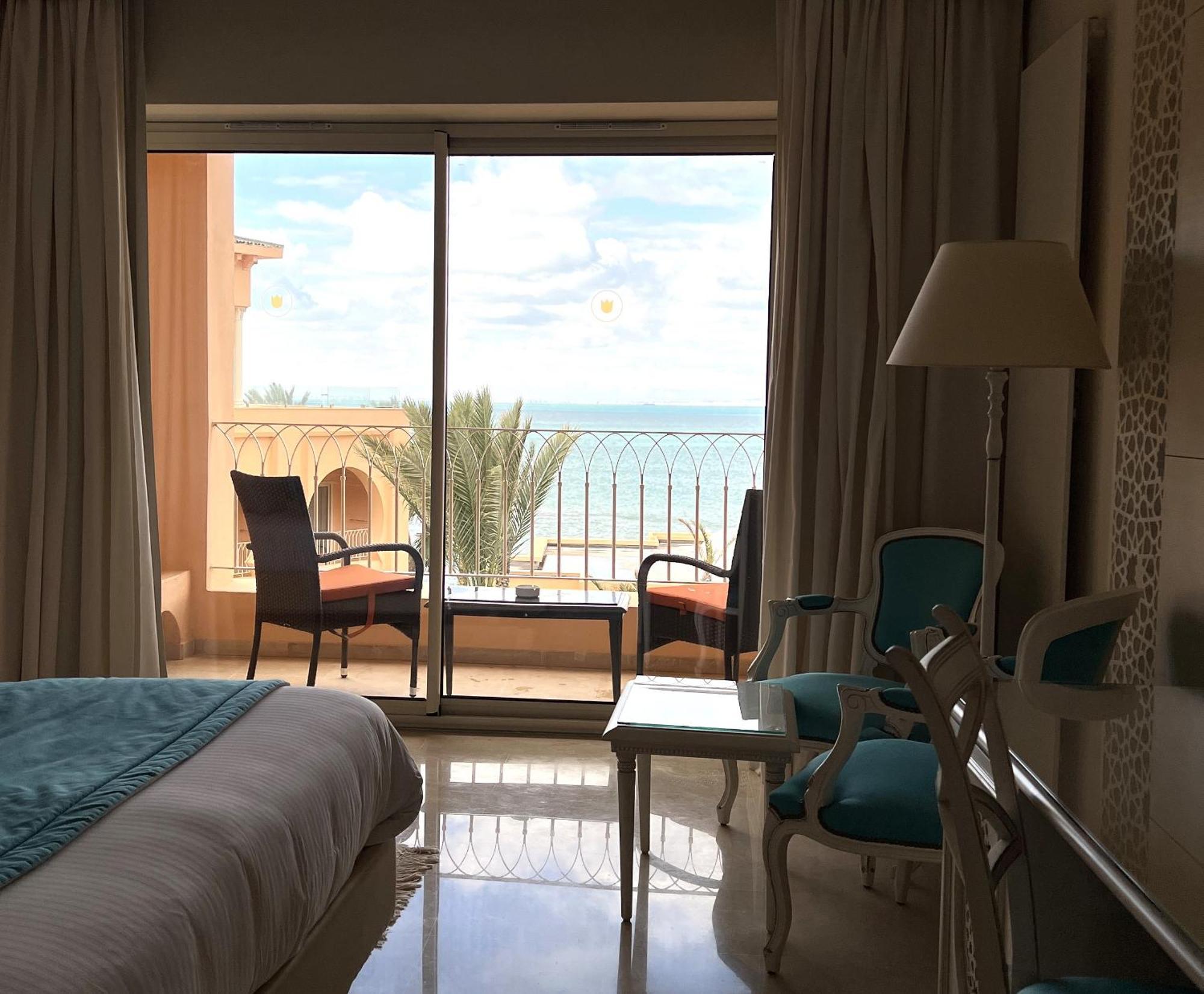 Royal Tulip Korbous Bay Thalasso & Springs (Adults Only) Qorbu Exterior photo A room at the hotel